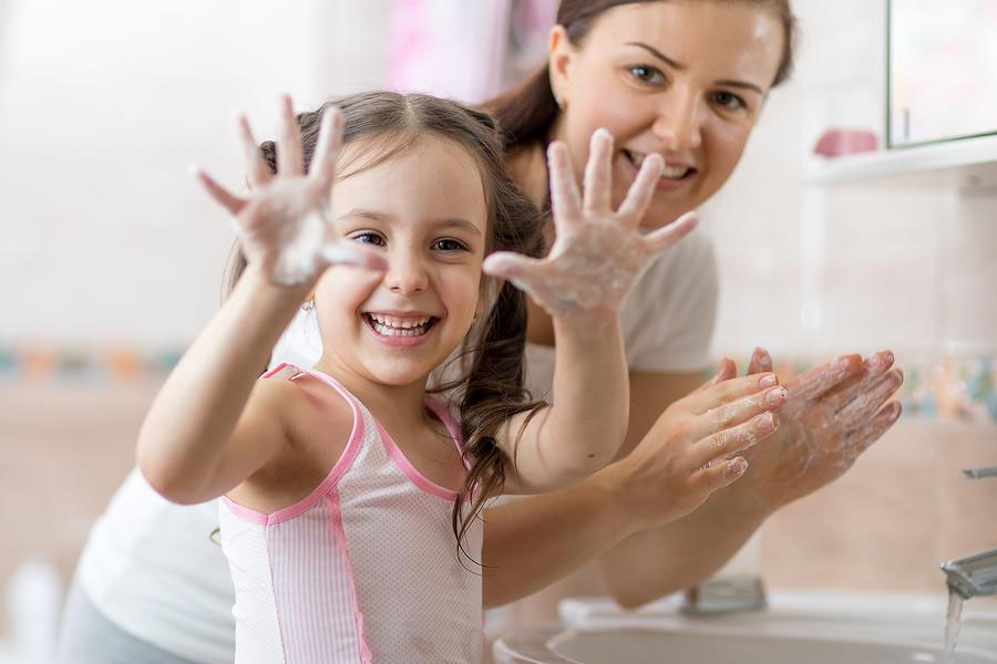 Giữ gìn vệ sinh cá nhân cho trẻ