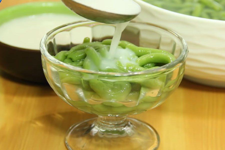 Thành phẩm chè bánh lọt lá dứa nước cốt dừa